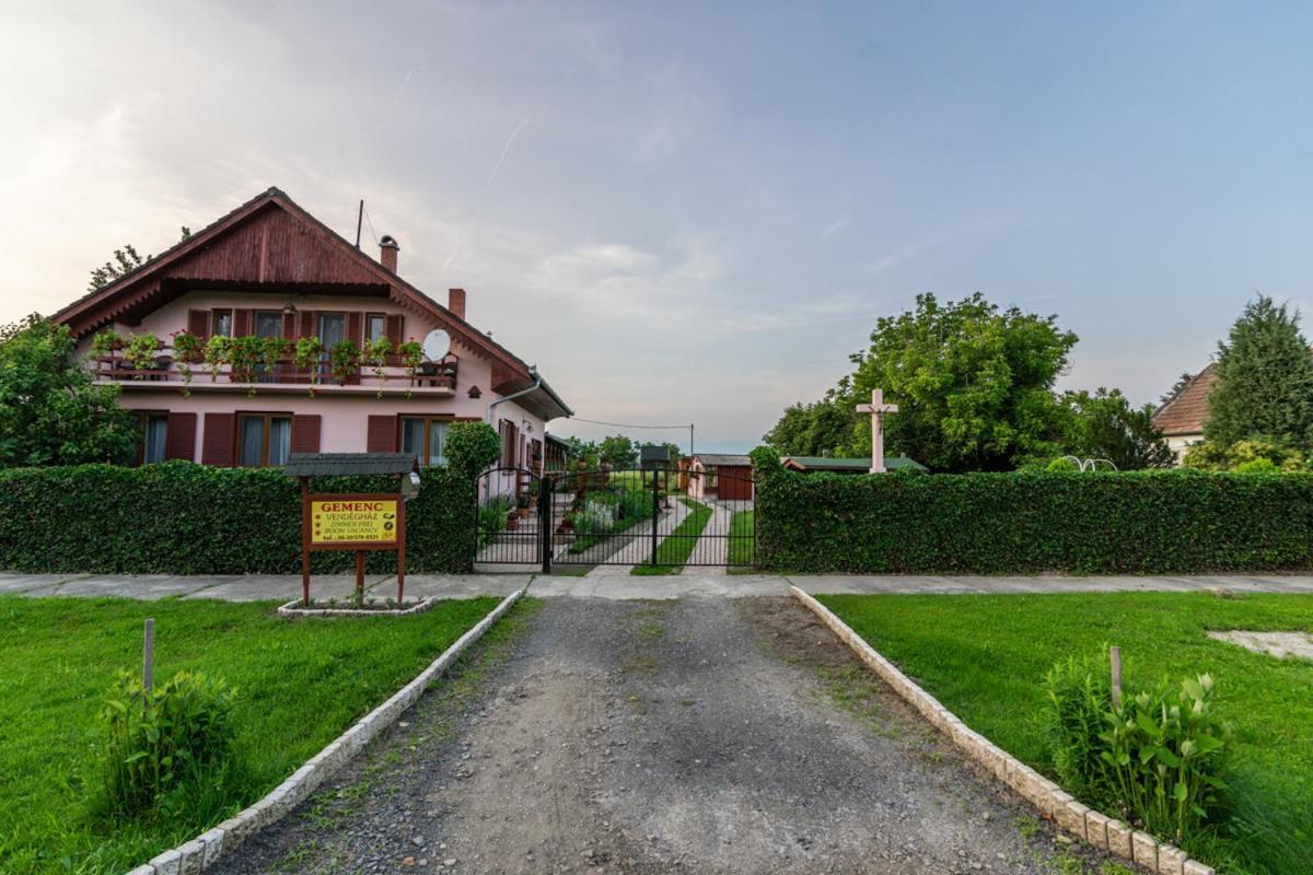 Gemenc Vendeghaz Hotel Hercegszanto Екстериор снимка