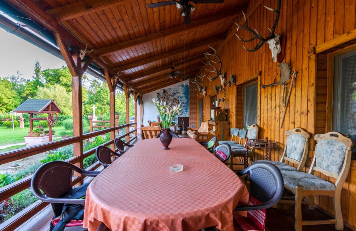 Gemenc Vendeghaz Hotel Hercegszanto Екстериор снимка